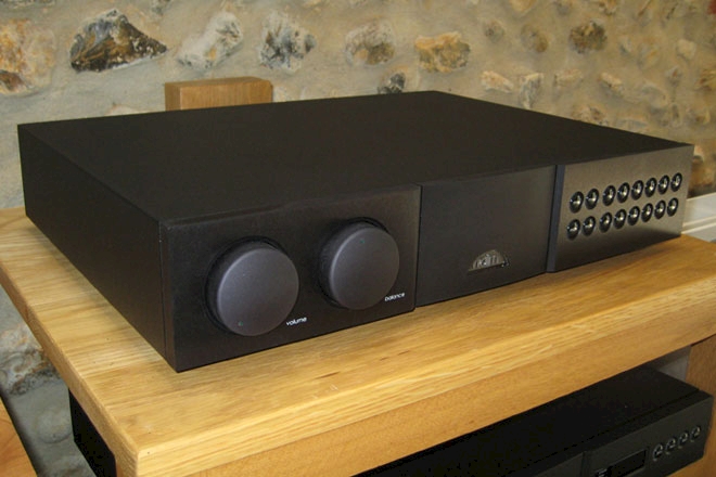 Offers Naim NAC282 Pre-Amplifier