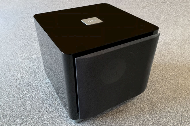 Offers REL T7/x Sub-Woofer