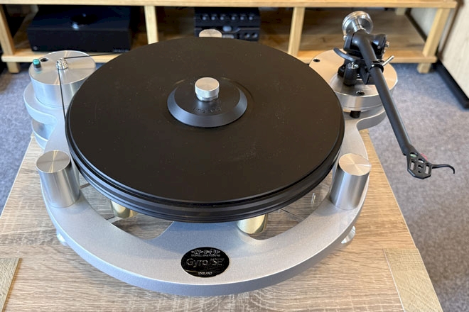 Offers Michell Gyro SE Turntable
