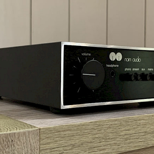  Naim NAIT50 Integrated Amplifier