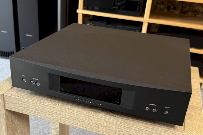 Offers Linn Akurate DSM/3 Streamer Pre-Amp
